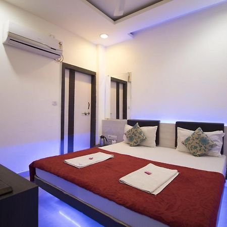 Hotel Maa Ganga Palace Бопал Екстериор снимка